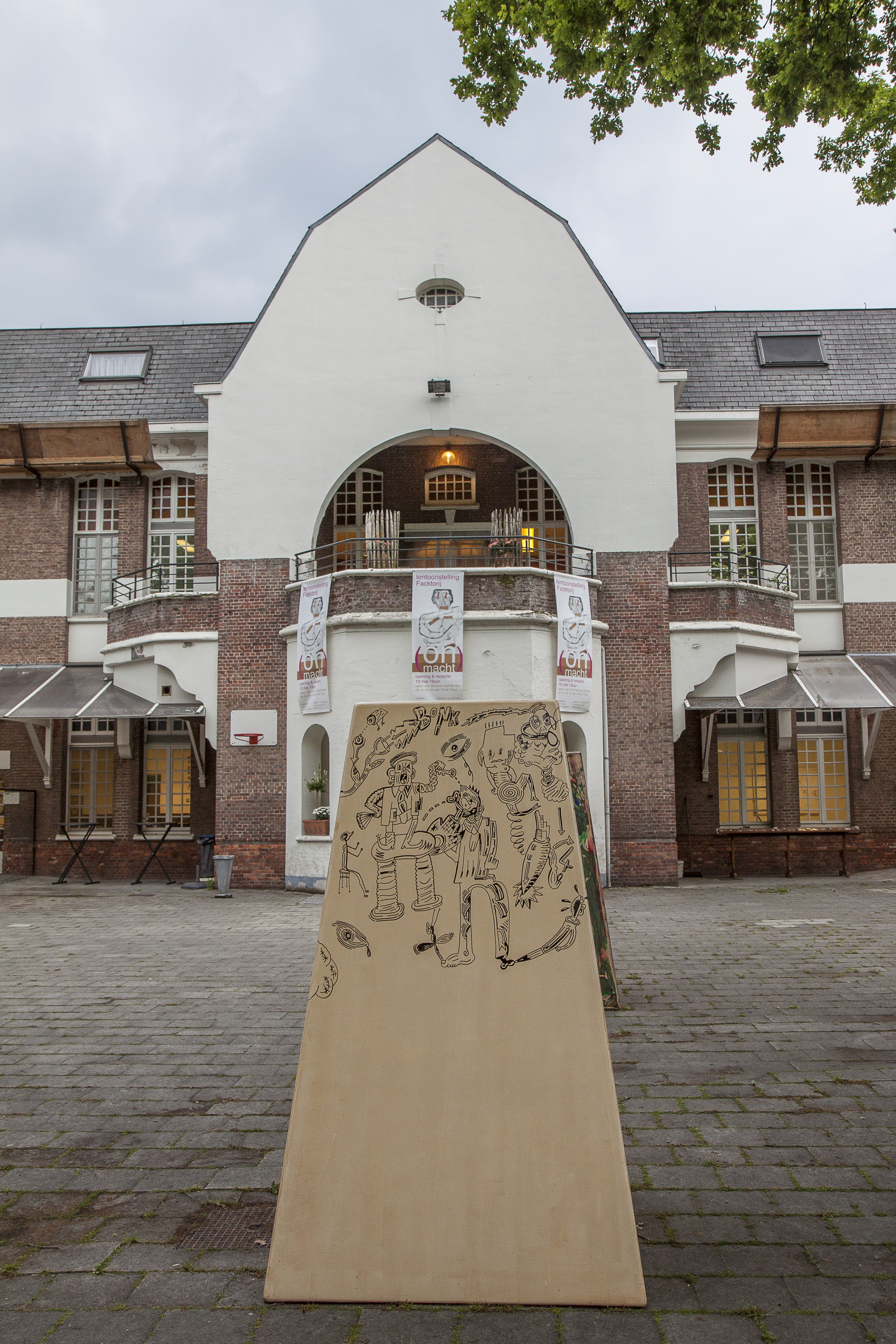 Expo Facktorij Macht en onmacht