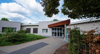 Inkom gebouw 4 Moeder & Baby