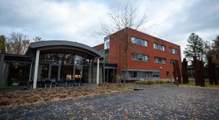 Psychiatrisch verzorgingstehuis De Landhuizen