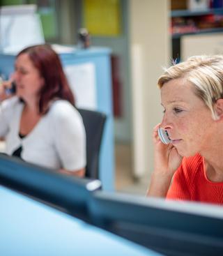 VLOT-medewerkers Lavinia en Kathleen